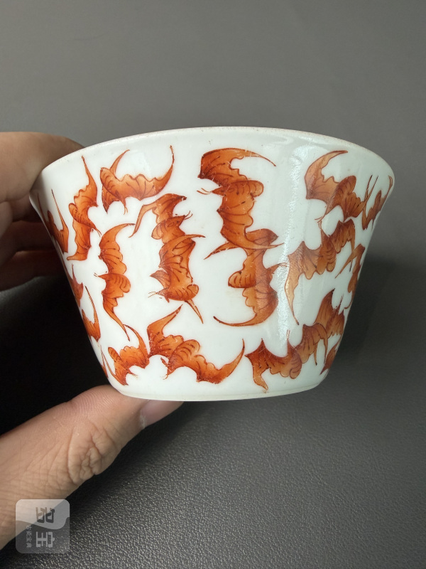清 矾红百蝠纹套杯一组十件 - 图37